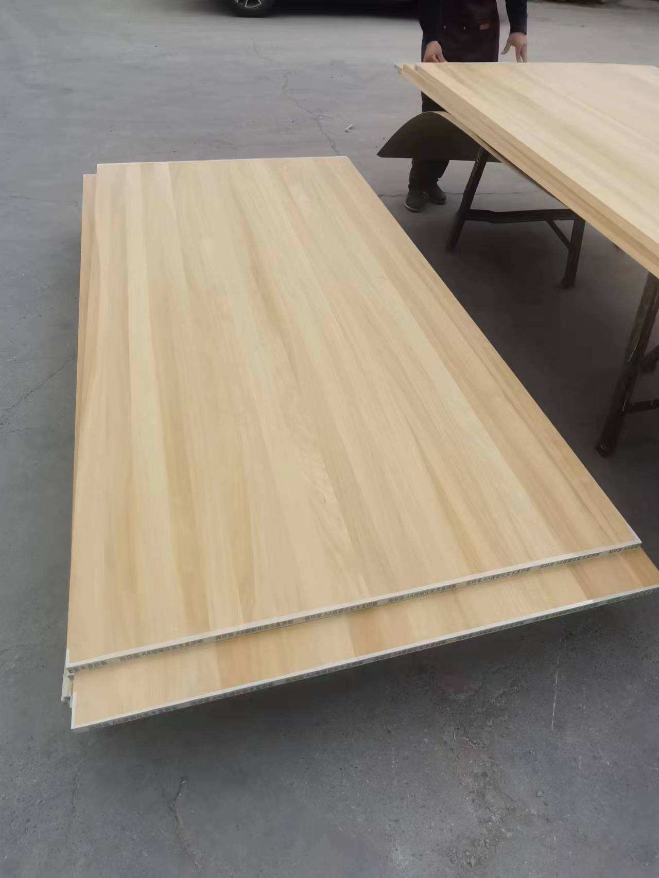Carbonized Poplar Wood Board With 12mm-30mm Thickness FSC Certificate