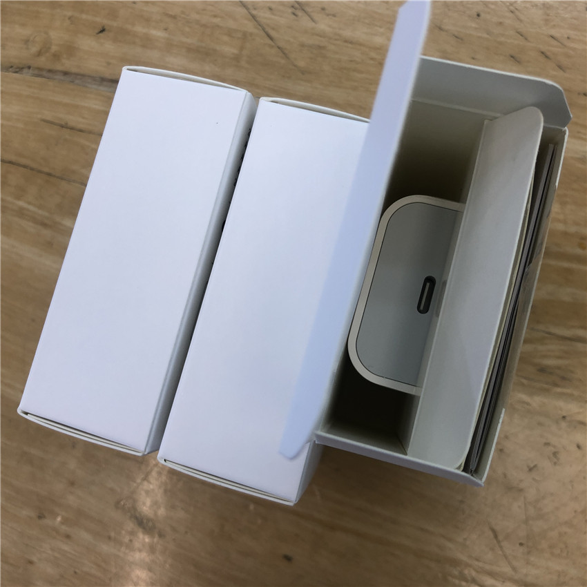 20W PD USB C Power Adapter / Type C Phone Charger 5V US Plug cell phone accessories with box