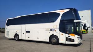 China LHD/RHD Cummins 375HP Euro5 51+2 Seats Luxury Coach Bus YBL6128SD for South America wholesale
