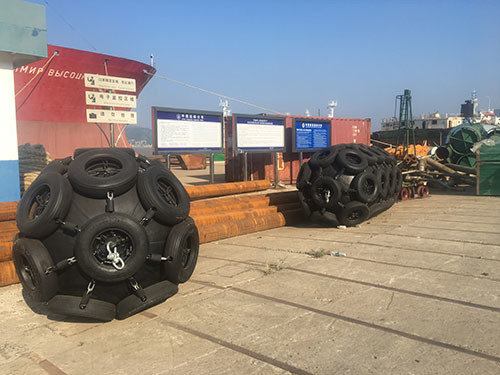 D700*L1500 Ships Pneumatic Marine Fenders For Dock Protection