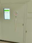 Supermarket & Grocery Indoor Glass Reverse Vending Machine Solid Waste Recycling