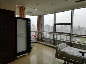China Eliminate Staphylococcus Albus Hospital Grade Hepa Air Purifier wholesale