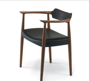 China Pu Wooden Kennedy Armchair 480*460*760mm For Dining Room wholesale