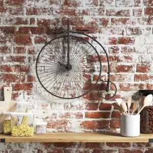 China 30 Inch Pendant Metal Wall Art Decor Customizable Wall Hanging wholesale