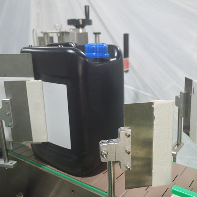 5 Head Gear Pump Liquid Detergent Filling Machine for Stainless Steel 304 in Guanhong