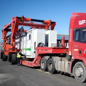 China SPEO Mobile Straddle Carrier Crane 35 Ton For Lifting Oversized Loads wholesale