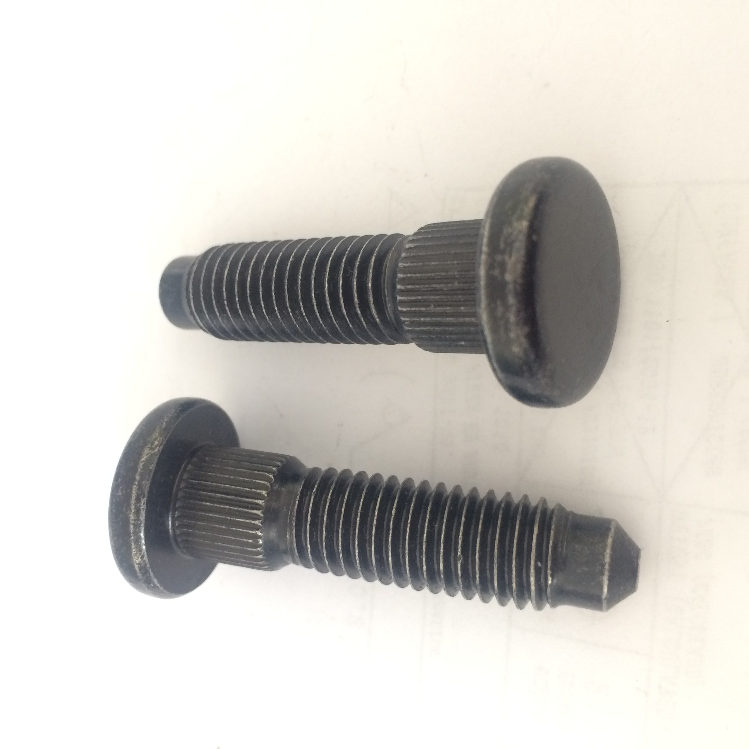Round Head Serrated Shoulder Screw