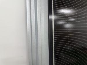 China Greenhouse BIPV Solar Shingles Electric Power 520W Operation Voltage 39.68 V wholesale