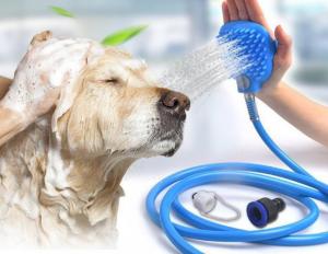 China Silicone Dog Shower Sprayer Sustainable Dog Hair Grooming Kit wholesale