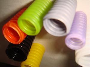 China Colored Flexible Corrugated Electrical Conduit Pipes -40℃ - + 110℃ wholesale