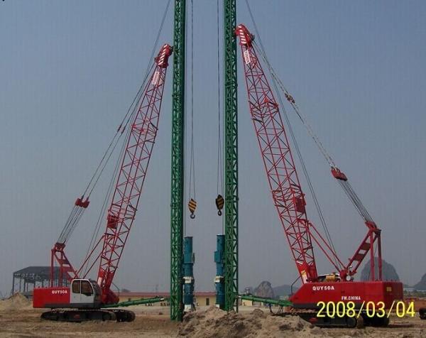 CQUY2600 Hydraulic Crawler Crane Light Weight 242kw 254t High Rigidity Durable