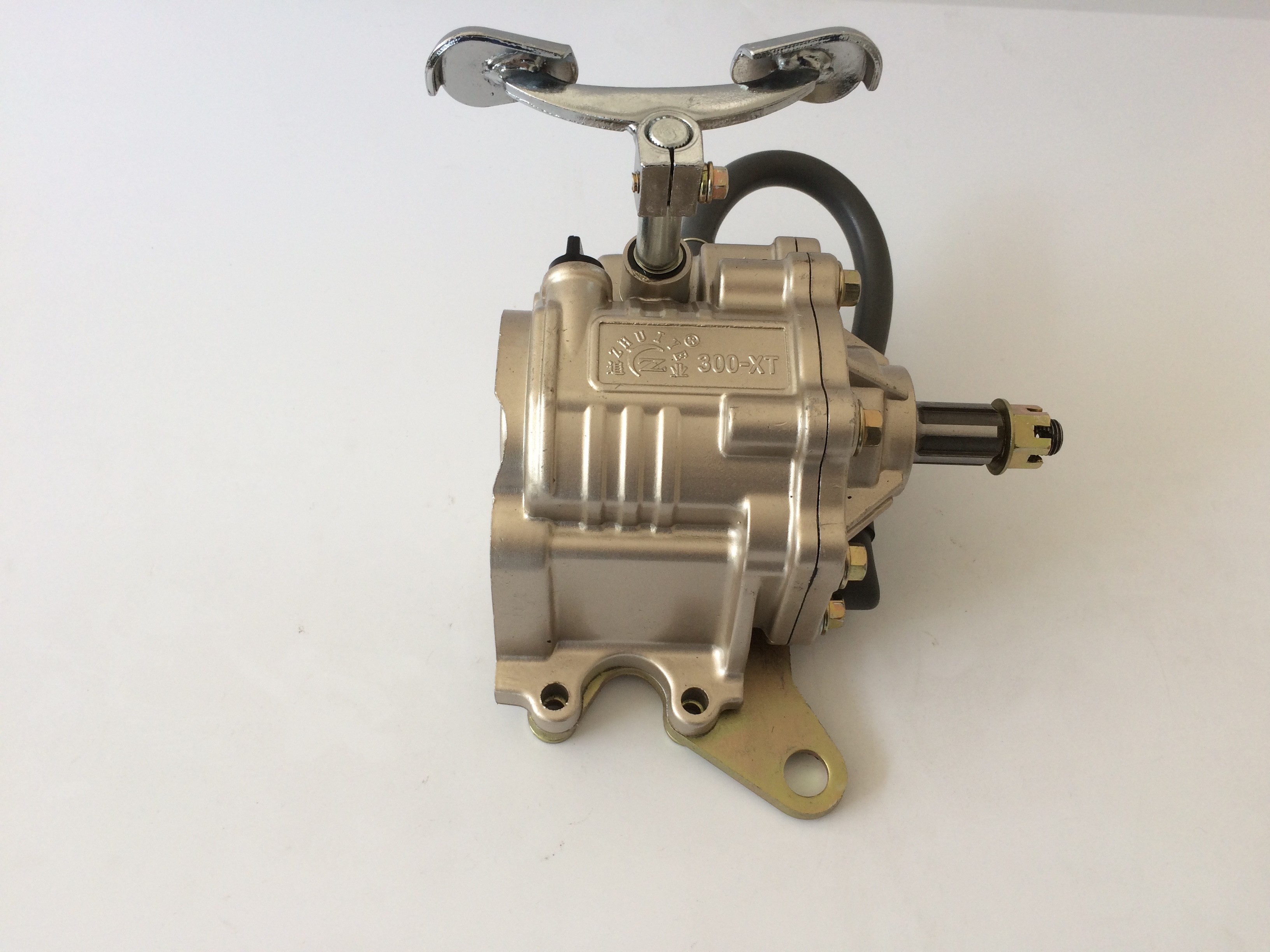 CG200 Tricycle Reverse Gearbox Low Noise With Enlarged Body Housing