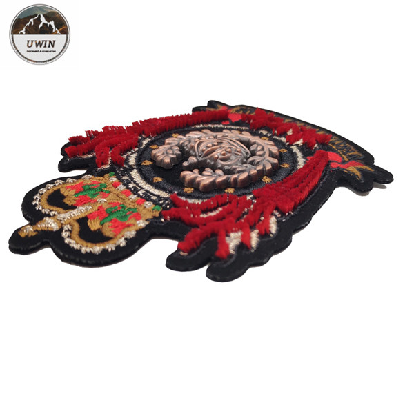 Exquisite Crown Custom 3d Patches , Large Custom Embroidered Patches For Pants