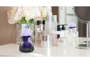 China Ultrasonic Facial Cleansing Device Silicone Waterproof Rechargeable for Women and Men wholesale