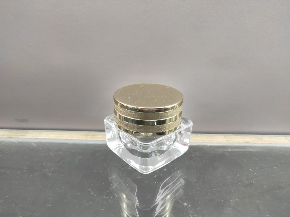 Hot Stamping 15g Clear Cream Jar With Aluminum Cap Cosmetic Bottles OEM