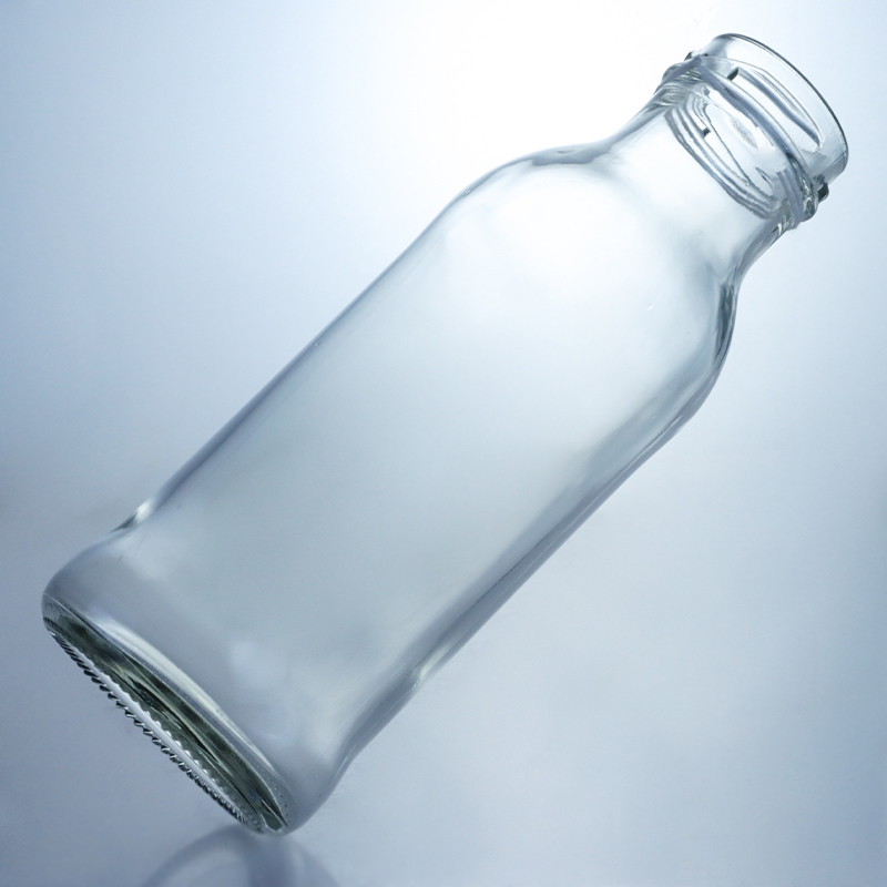 Custom Capacity Juice Milk Ketchup Salad Chili Sauce Glass Bottle with Metal Lid Decal