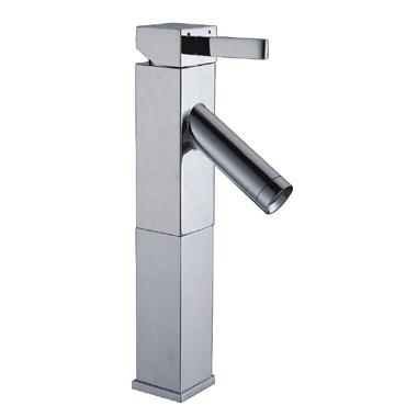 Deck Mounted Brass Basin Mixer for Toilet , Chrome Polished Basin Faucet Single