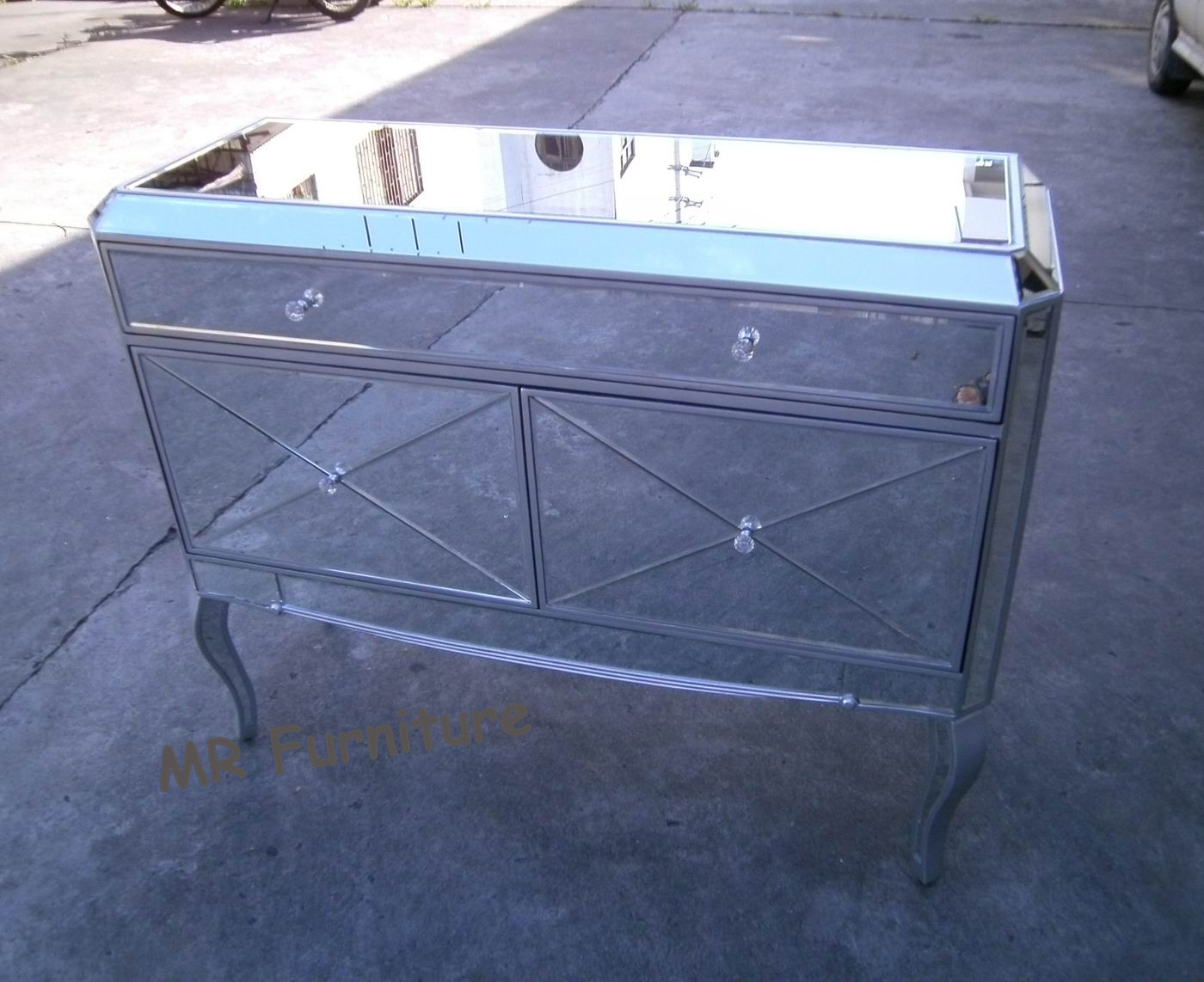 American Style Mirrored Night Stands Table With 2 Doors Beveled Edge Mirror