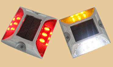Aluminum led solar road stud with 3 pcs led per side
