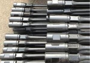 China Anti Corrosion Oil Well Drilling Tools Spray Sucker Rod Black Color wholesale