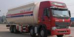 350hp White And Red Color Fuel Tank Truck , Liquid Tank Truck 8x4 40000L