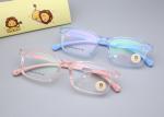 Pink Sports Kids Wearing Eyeglasses TR And Silicone Frame Glasses LF 2156