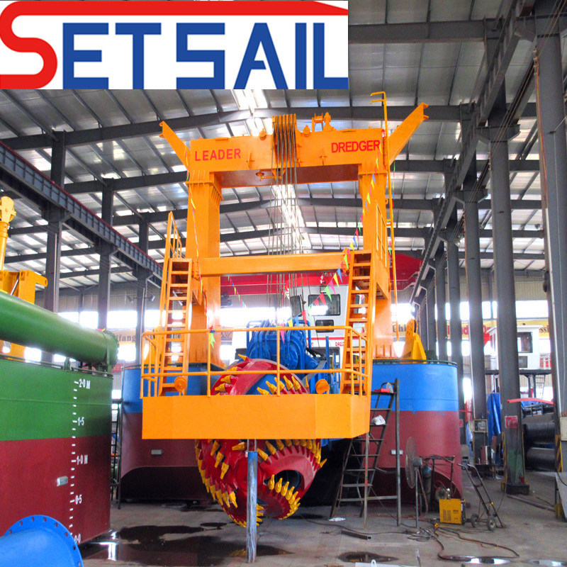 32 Inch Cutter Suction Sand Dredger with Water Flow Meter