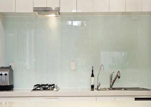 China Durable Clear Toughened Glass , Silkscreen Printing Flat Tempered Glass wholesale