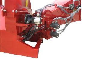 China High Speed Hydraulic Wood Chipper With 4 Cutting Knives And 1 Bad Blade wholesale