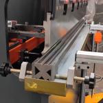 Mini Metal Sheet Hydraulic Press Bender 5MM Thickness Colored Steel