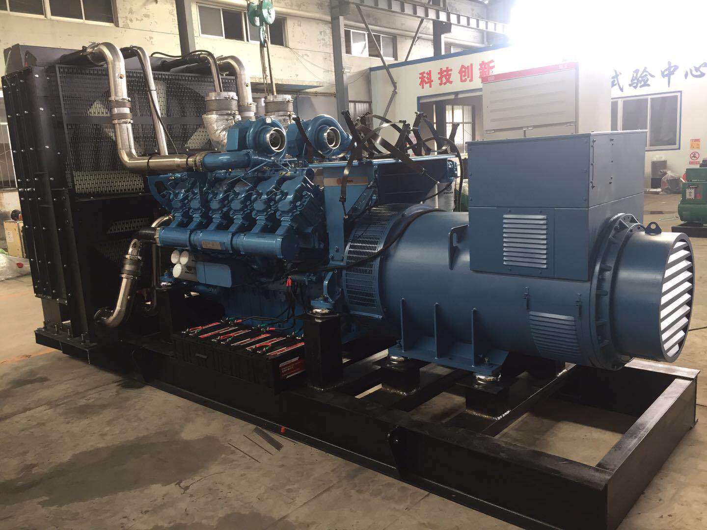 Large School Backup Emergency Power Supply ISO9001 800KW Weichai Diesel Generator for Customers' Request