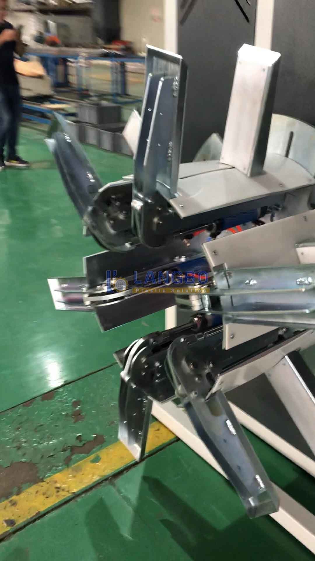 Automatic Pipe Coiler for Smooth Plastic Pipes with Auto Roll Changing