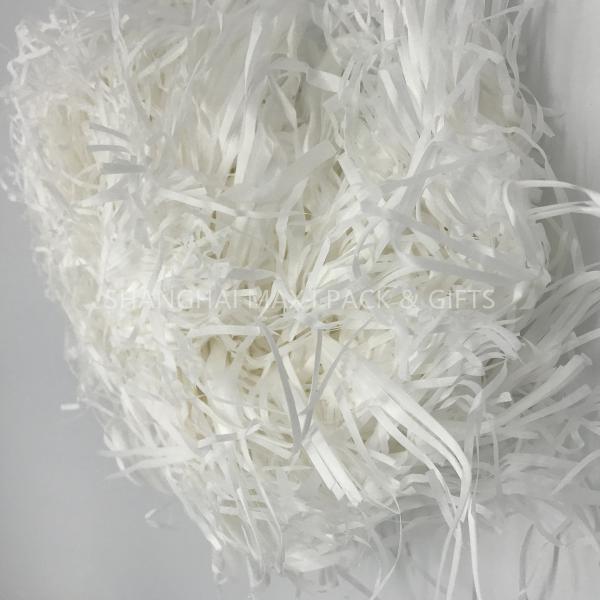 Christmas Present Wrapping Accessories , White Pink Filling Raffia Coloured Shredded Paper Tissue