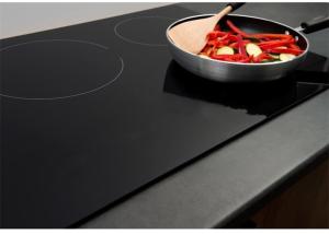 China Electric Free Standing 5200w 3 Burner Ceramic Cooktop wholesale