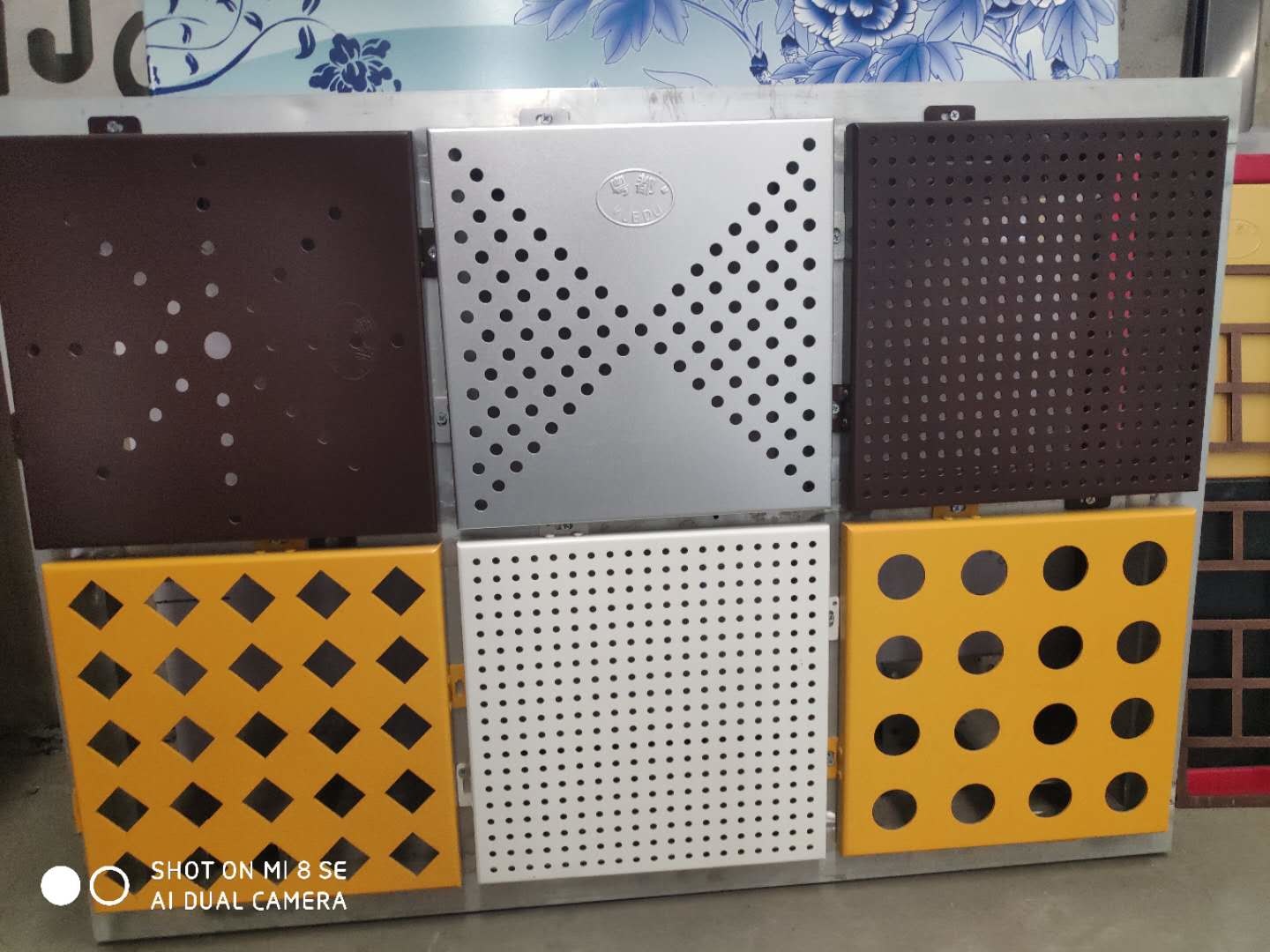 PVDF Decorative Aluminum Solid Perforated Metal Wall Cladding Panels