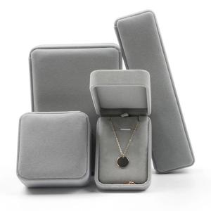 China Custom Logo Ring Pendant Bracelet Velvet Jewelry Box Wholesale Jewelry Organizer Gift Boxes For Jewellery on sale
