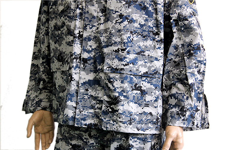 Epaulets Iraq BDU Army Uniform with Polyester / Cotton Fabric Multiple Pockets