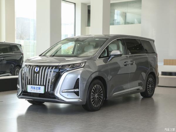 Top EV Cars Denza D9 2022 EV600 Four Wheel Drive Flagship Version Medium Large