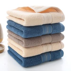 China Golden Washable Household Towel made of 100% Cotton for Quick Drying and Absorbency wholesale