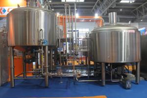 China Stainless Steel 316 Turnkey Beer Brewing System Hand Or Automatic Control wholesale