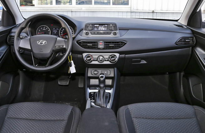 Hyundai Celesta 2020 Auto DLX Yuexin Version Compact Sedan 1.6T 123HP L4 6 Geart AT&MT