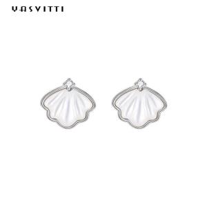 China 0.25oz 0.07cm Sterling Silver Earrings 14K Gold Plated Silver Shell Earrings wholesale