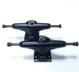 China 5V Skateboard Trucks For Longboard 5inch Black Matte Painting wholesale