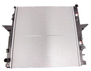 China Cooling Radiator LR021777 PCC500040 PCC500041 PCC500630 For Land Rover Discovery 4 2010 - 2016 wholesale
