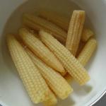 Sour Flavor Canned Vegetables , Steamed Canned Fresh Baby Corn Whole / Cut