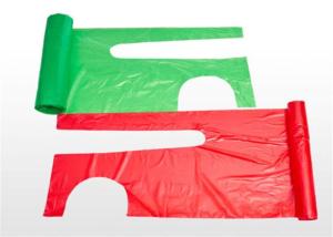 China Colored Disposable Plastic Aprons On A Roll , Disposable PE Apron ISO CE Standards wholesale