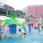 Spray Water Park Equipment Fiberglass Water Slide Playground