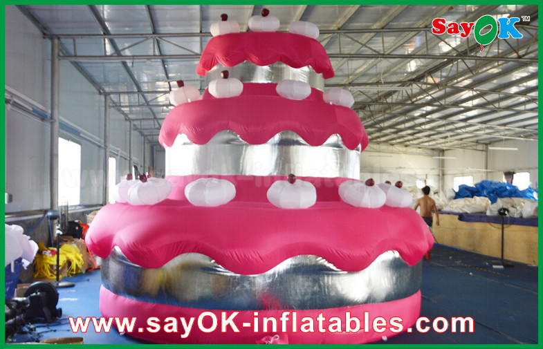 Red Promotional Custom Inflatable Products Giant Cake Party / Birthday Decoration