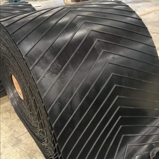 OEM ODM Rubber Herringbone Pattern Conveyor Belt 500mm Width with 0-40° Inclination Angle