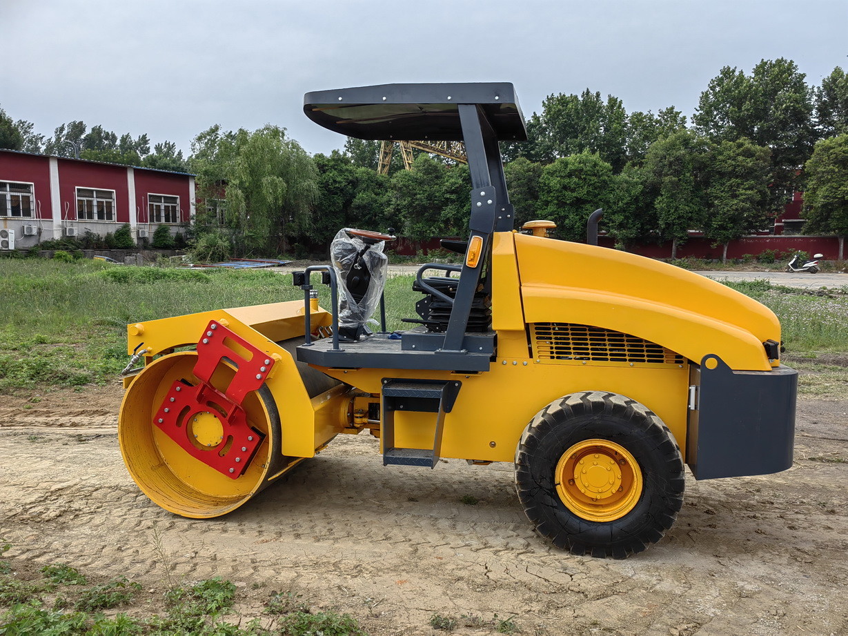 Single Steel Wheel Vibratory Roller 4 Tons 4.5tons 5tons Road Construction Machinery Mini Compactor